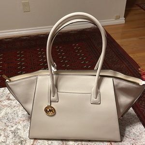 Michael kors leather hand bag
